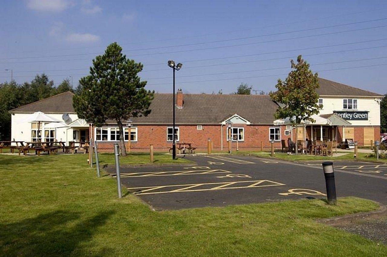 Premier Inn Walsall Extérieur photo